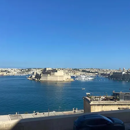 Seaview Townhouse Appartement La Valette