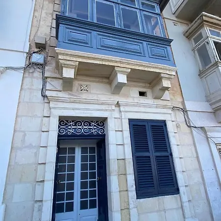 Seaview Townhouse Apartment
