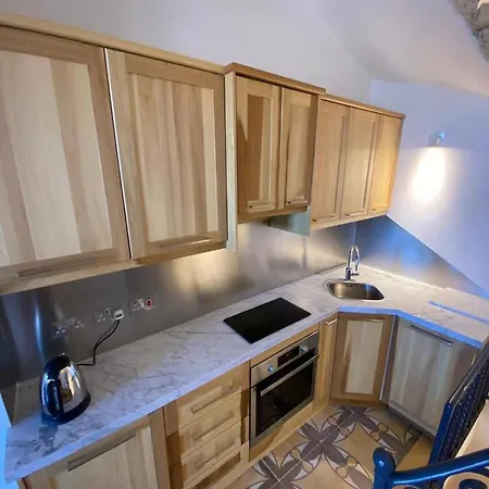 Seaview Townhouse Valletta