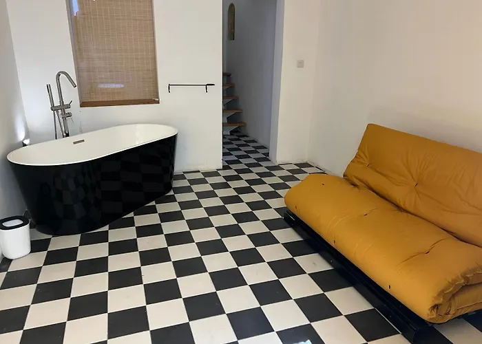 Seaview Townhouse Valletta